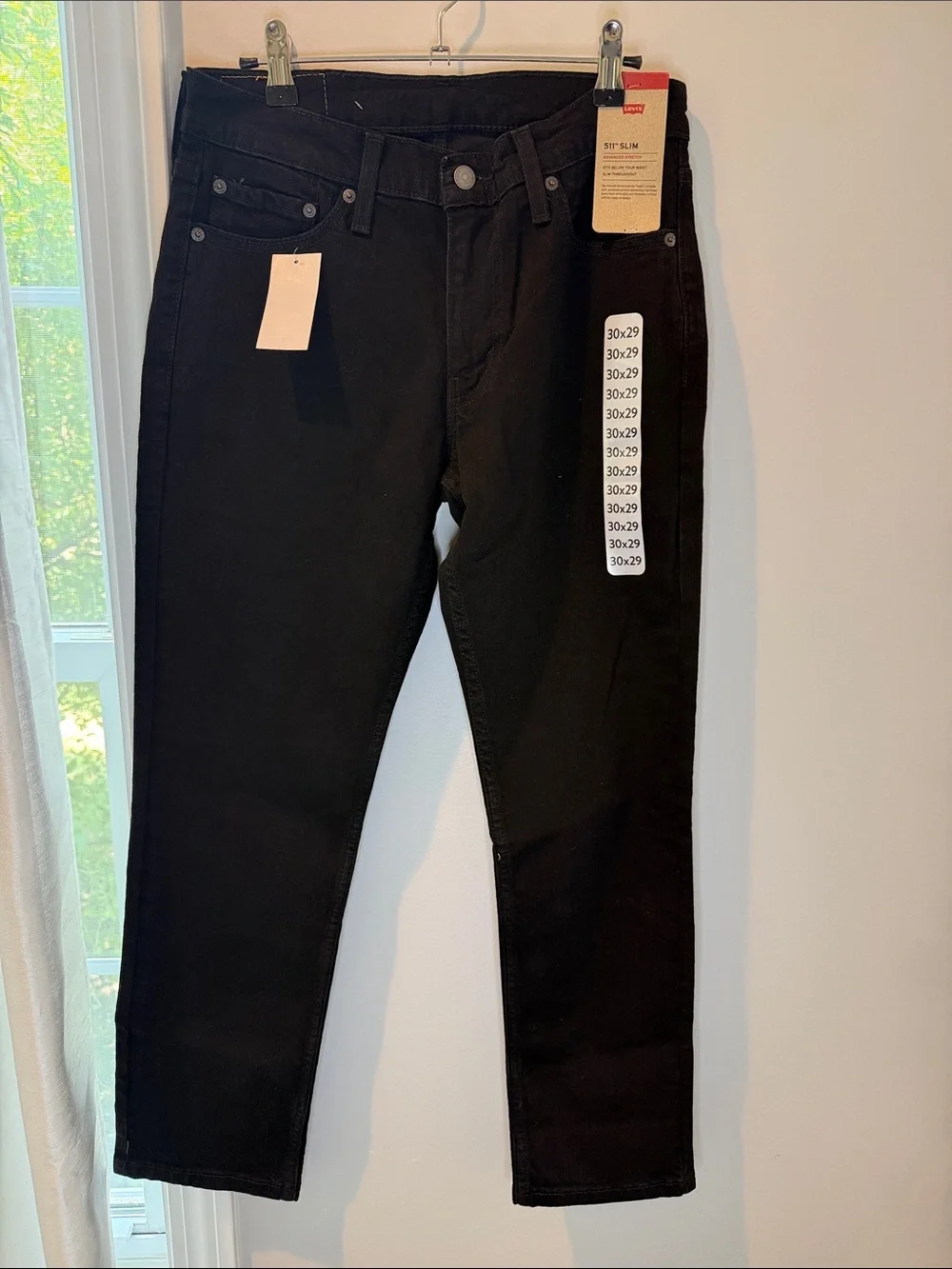Levi's Men's Black Slim Straight Jeans - Timeless Fit 511 30x29